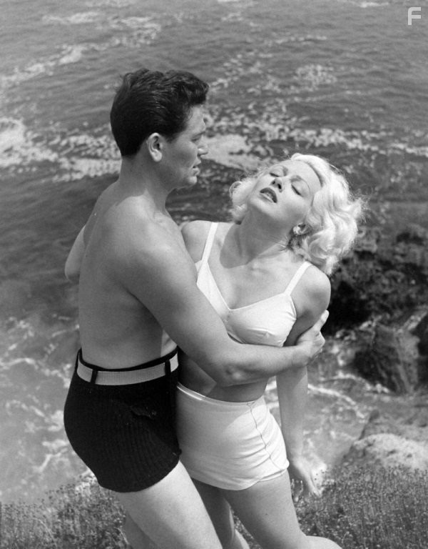 Lana Turner and John Garfield in Почтальон всегда звонит дважды (1946)