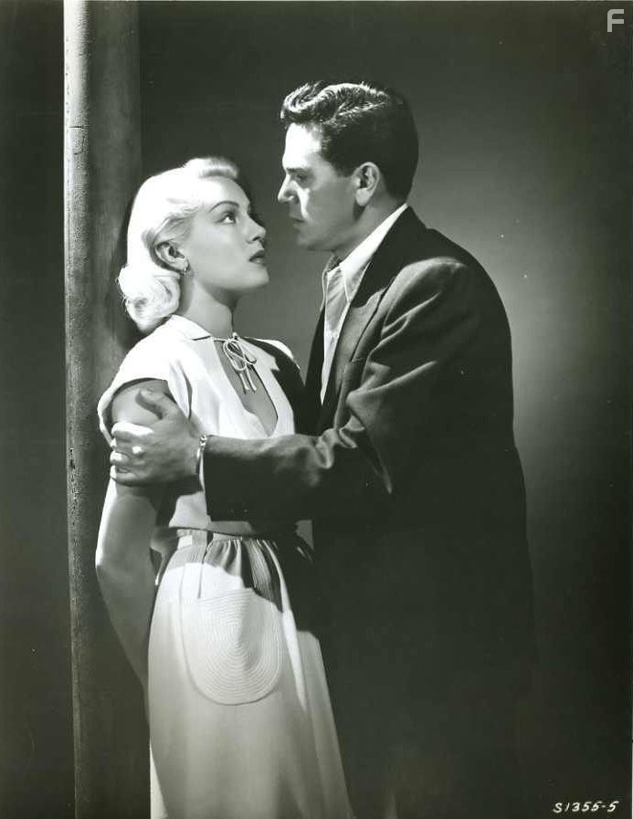 Lana Turner and John Garfield in Почтальон всегда звонит дважды (1946)