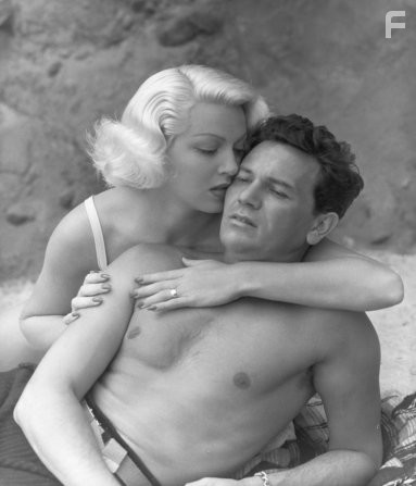 Lana Turner and John Garfield in Почтальон всегда звонит дважды (1946)