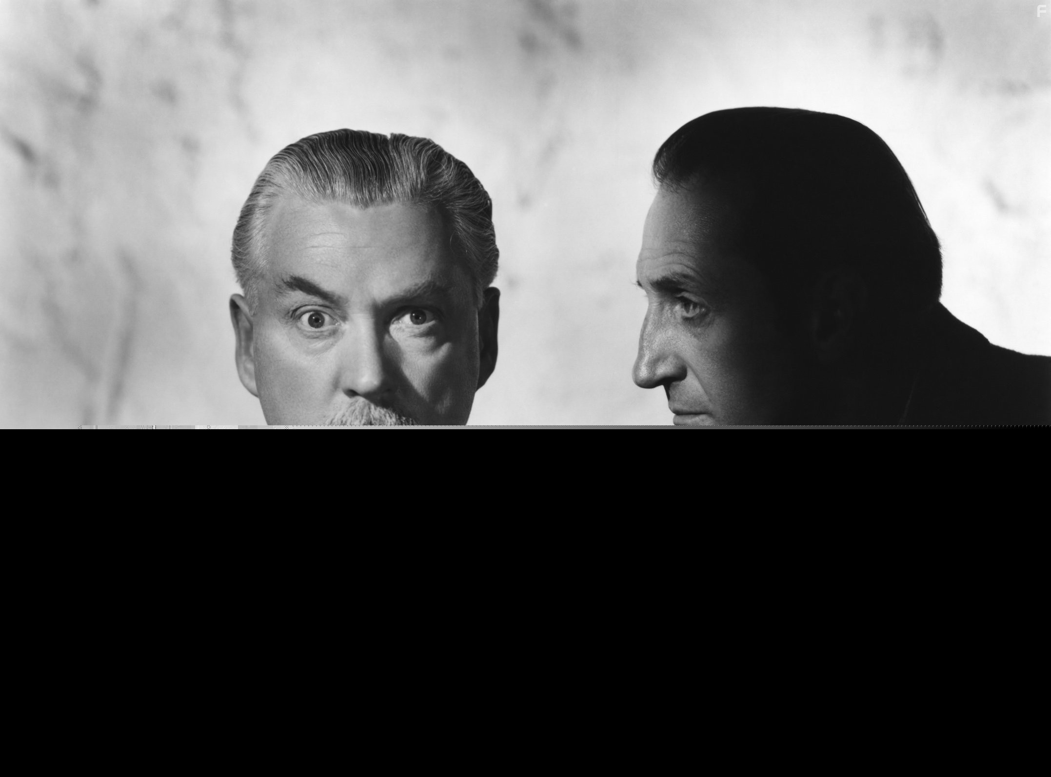 Basil Rathbone and Nigel Bruce in Шерлок Холмс: Женщина в зеленом (1945)