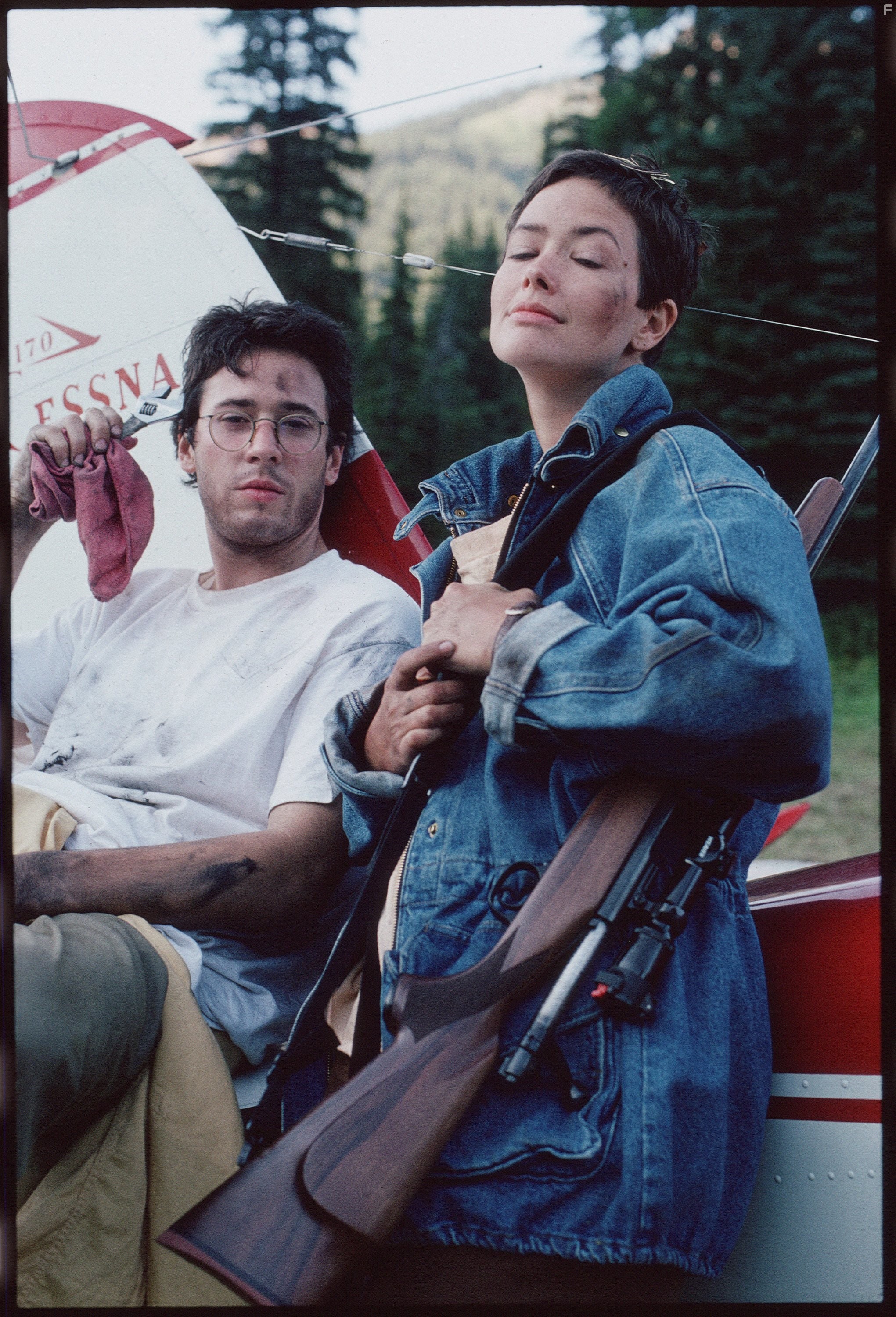 Rob Morrow and Janine Turner in Северная сторона (1990)