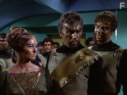 Michael Ansara and Susan Howard in Звездный путь (1966)