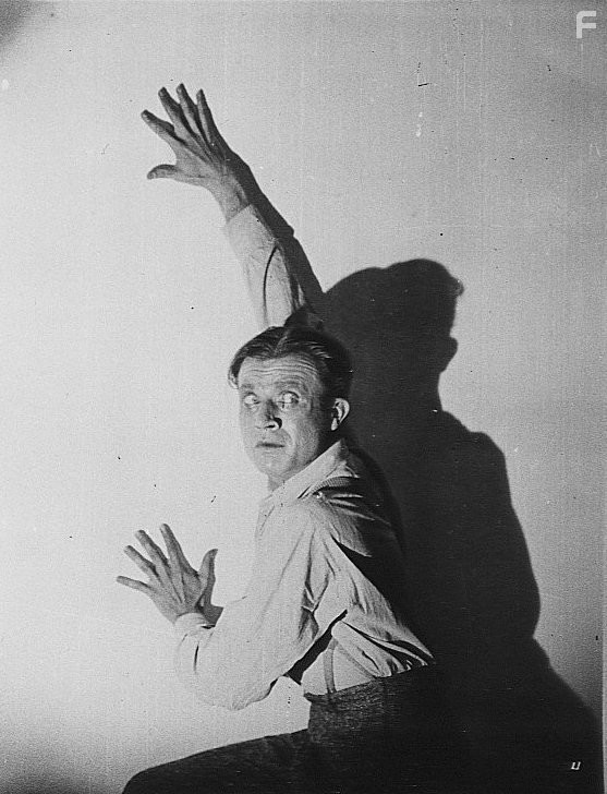 Dwight Frye in Дракула (1931)