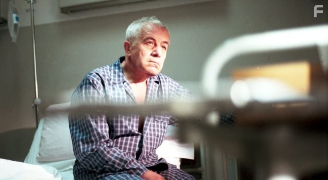 Zbigniew Zapasiewicz in Zycie jako smiertelna choroba przenoszona droga plciowa (2000)