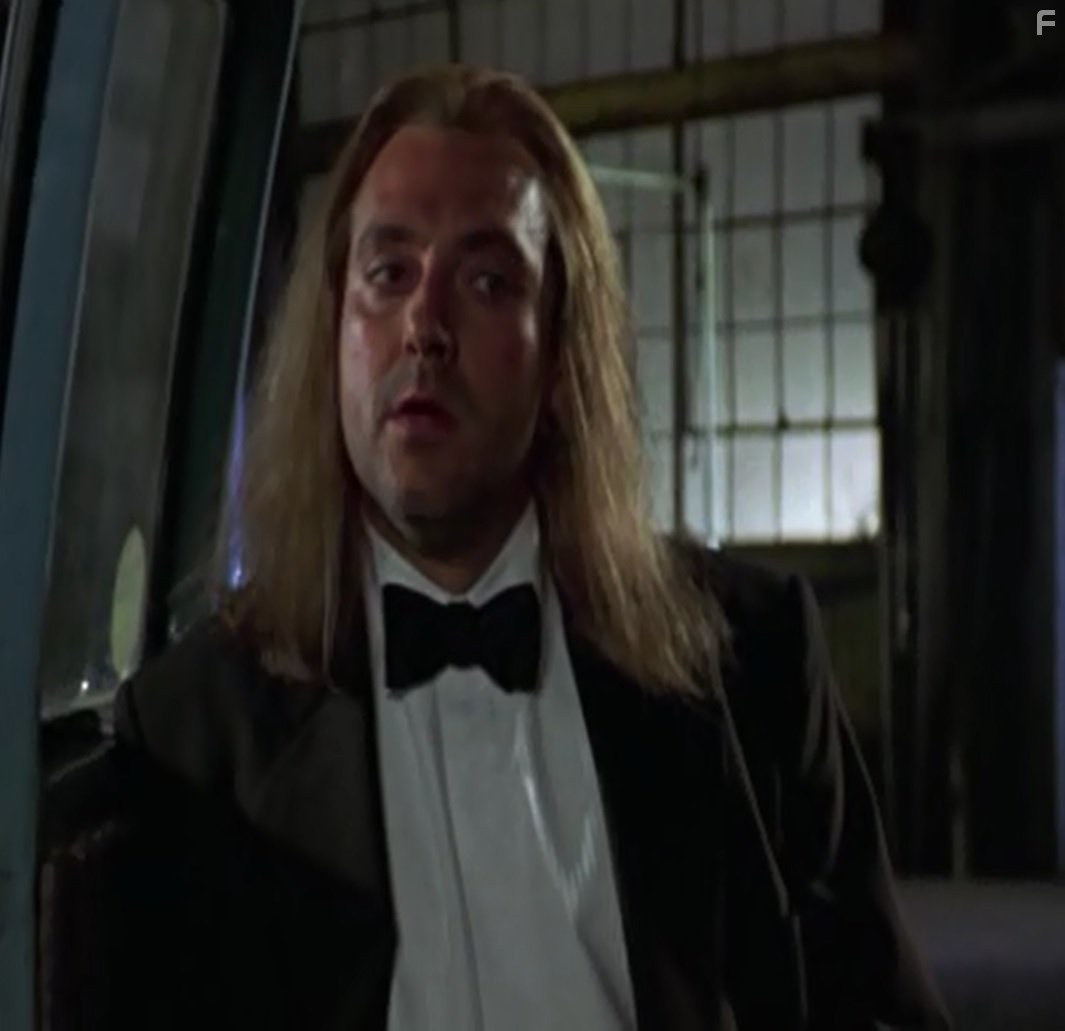 Tom Sizemore in Странные дни (1995)