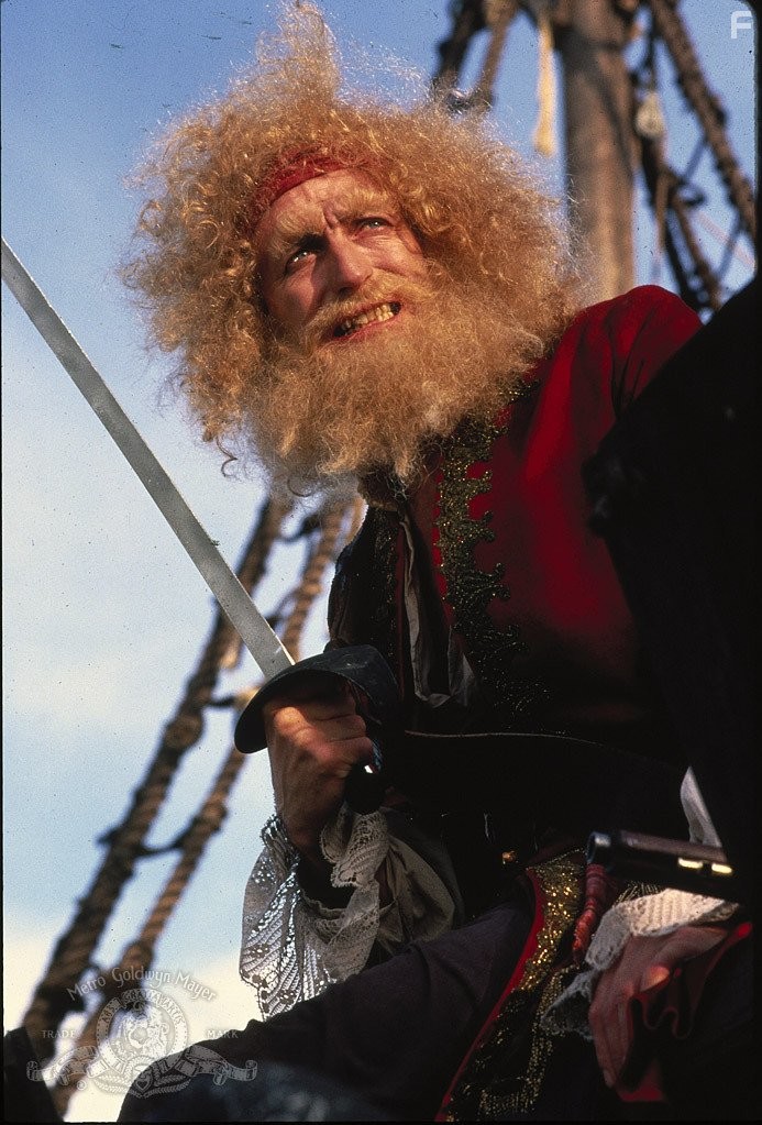 Graham Chapman in Желтая борода (1983)