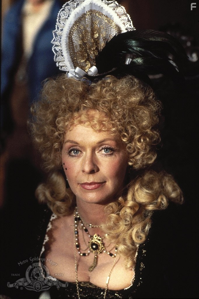Susannah York in Желтая борода (1983)