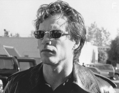 Jon Bon Jovi in Доморощенный (1998)