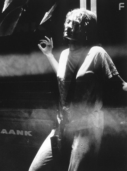 Ely Pouget in Машина смерти (1994)