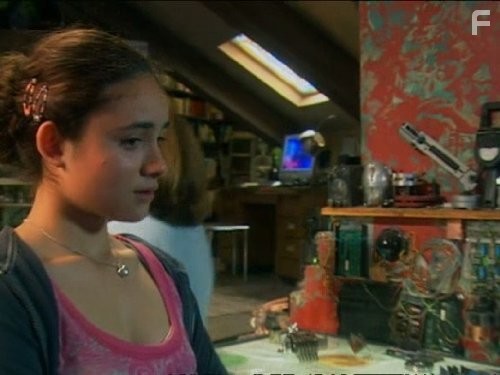 Yasmin Paige in Приключения Сары Джейн (2007)