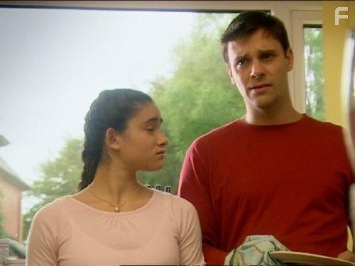 Yasmin Paige in Приключения Сары Джейн (2007)