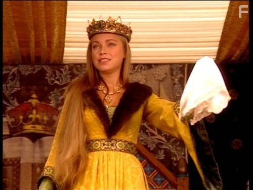 Sarah Alexander in Красный карлик (1988)