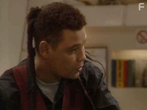 Craig Charles in Красный карлик (1988)