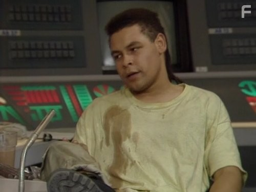 Craig Charles in Красный карлик (1988)