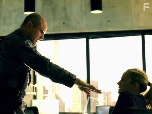 Enrico Colantoni in Горячая точка (2008)