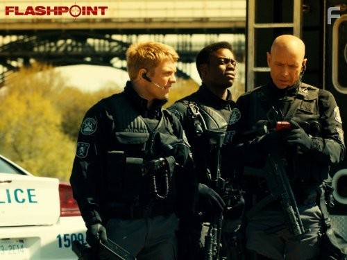 Hugh Dillon in Горячая точка (2008)