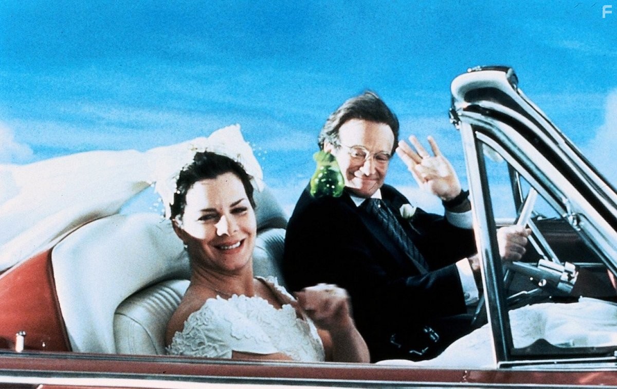 Robin Williams and Marcia Gay Harden in Флаббер (1997)