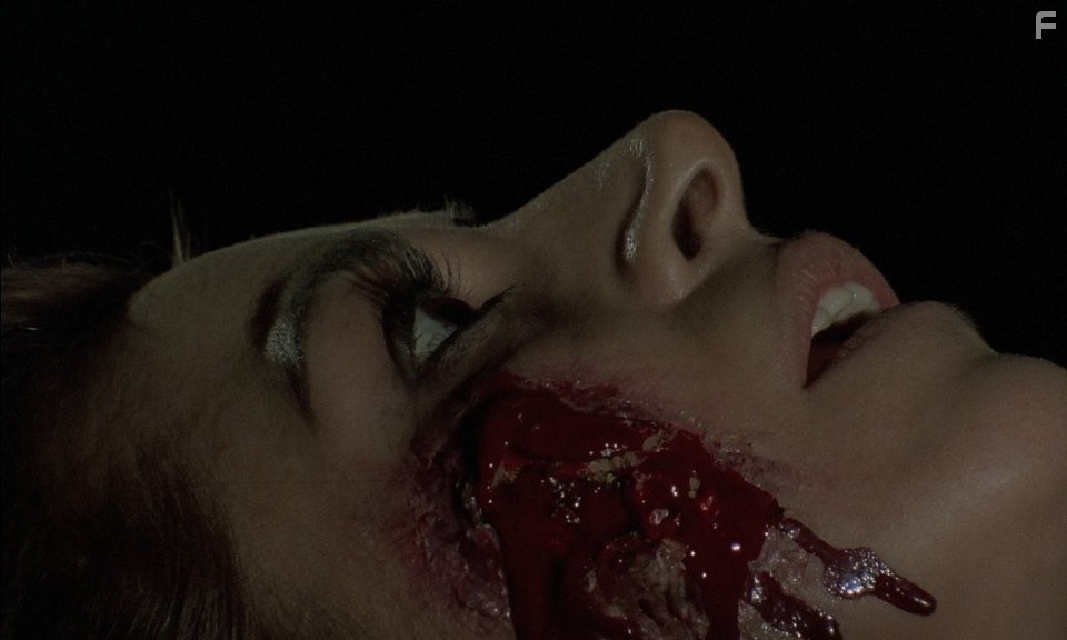 Могильный холм (1981)