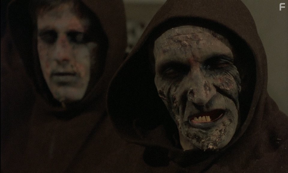 Могильный холм (1981)