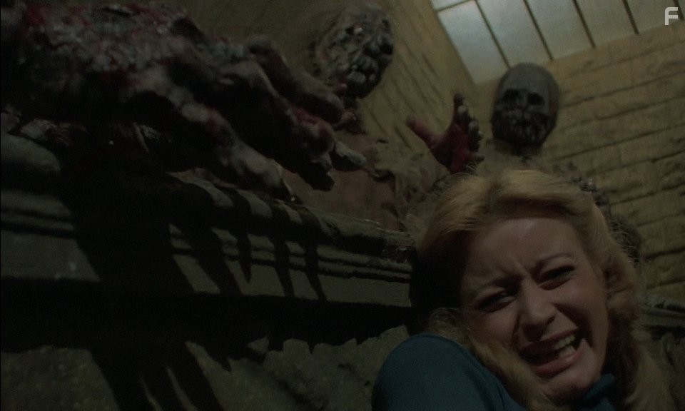 Могильный холм (1981)