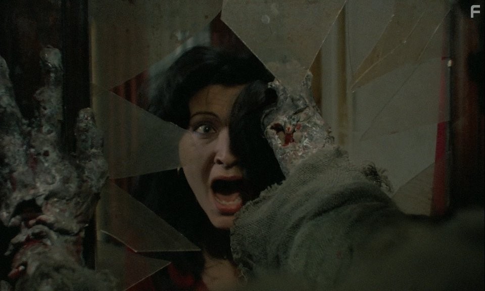 Могильный холм (1981)