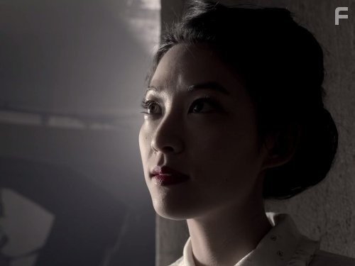 Arden Cho in Оборотень (2011)