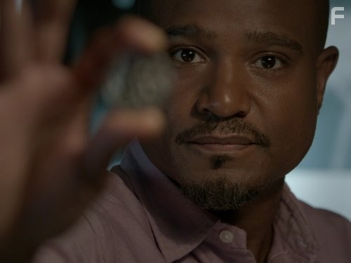 Seth Gilliam in Оборотень (2011)