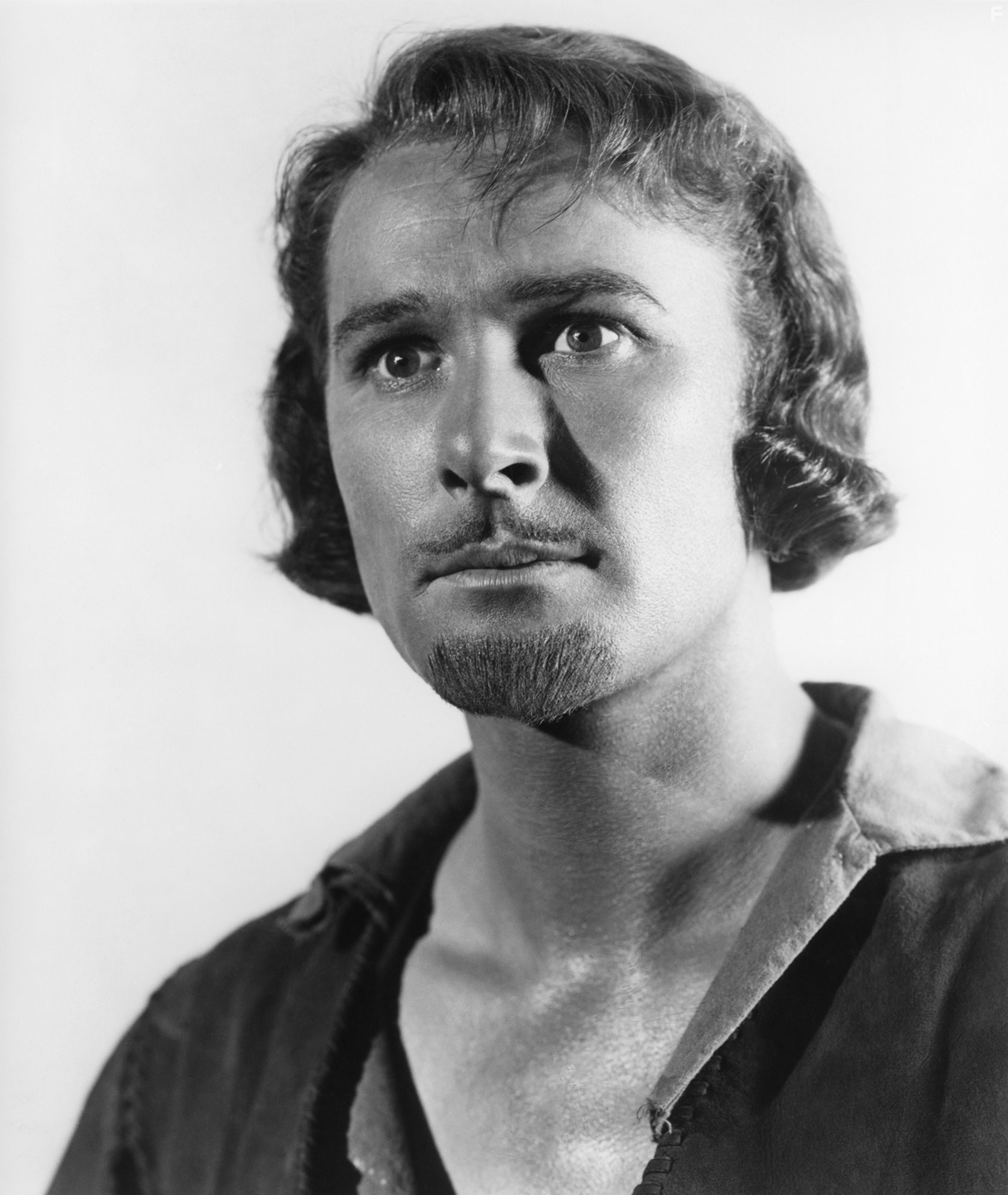 Errol Flynn in Приключения Робин Гуда (1938)