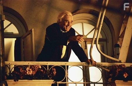 Peter Falk in Checking Out (2005)