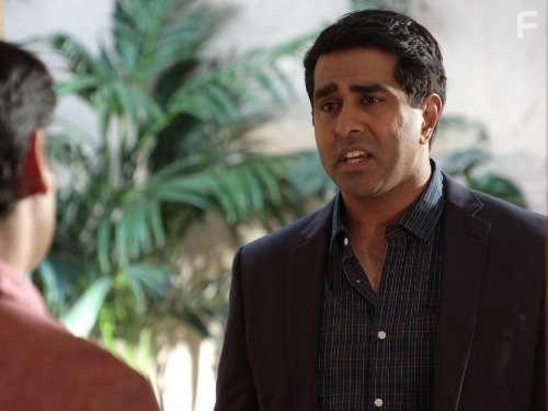 Jay Chandrasekhar in Компаньоны (2011)