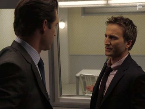 Mark-Paul Gosselaar and Breckin Meyer in Компаньоны (2011)