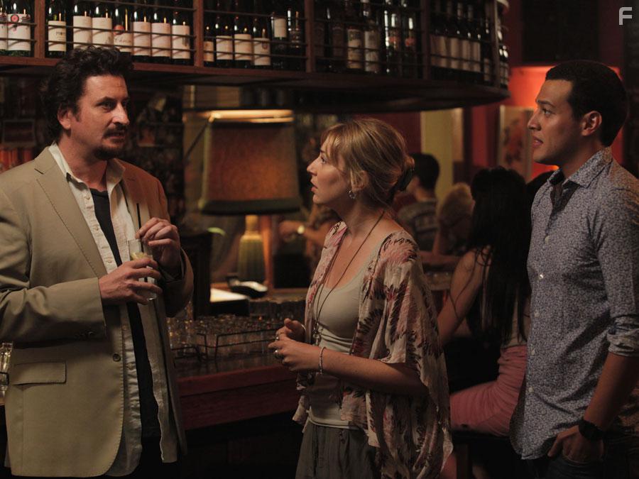 Lachy Hulme, Kate Jenkinson, and Kevin Hofbauer in Offspring (2010)