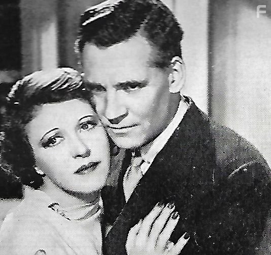Ruth Chatterton and Walter Huston in Додсворт (1936)