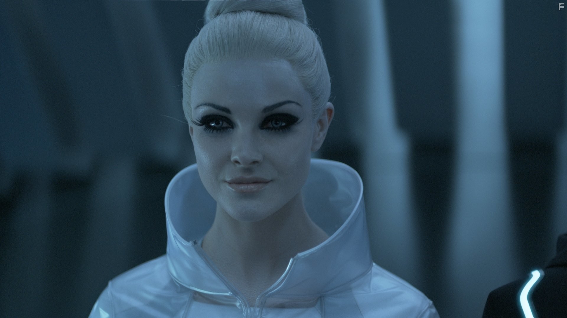 Beau Garrett in Трон: Наследие (2010)