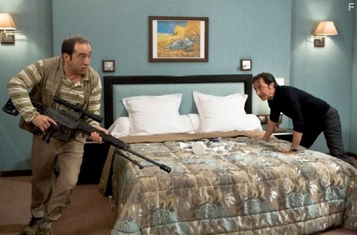 Richard Berry and Patrick Timsit in L'emmerdeur (2008)