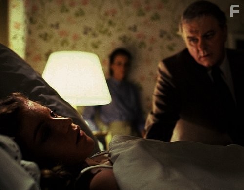 Charles Durning and Amy Irving in Ярость (1978)