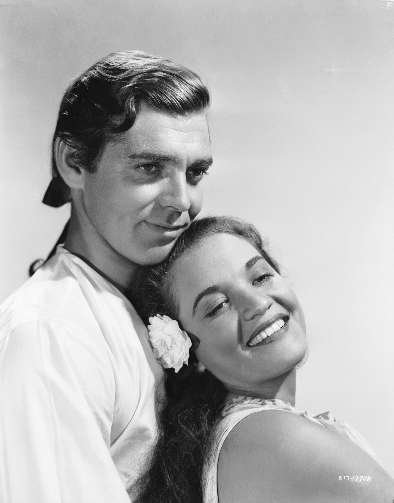 Clark Gable and Movita in Мятеж на Баунти (1935)