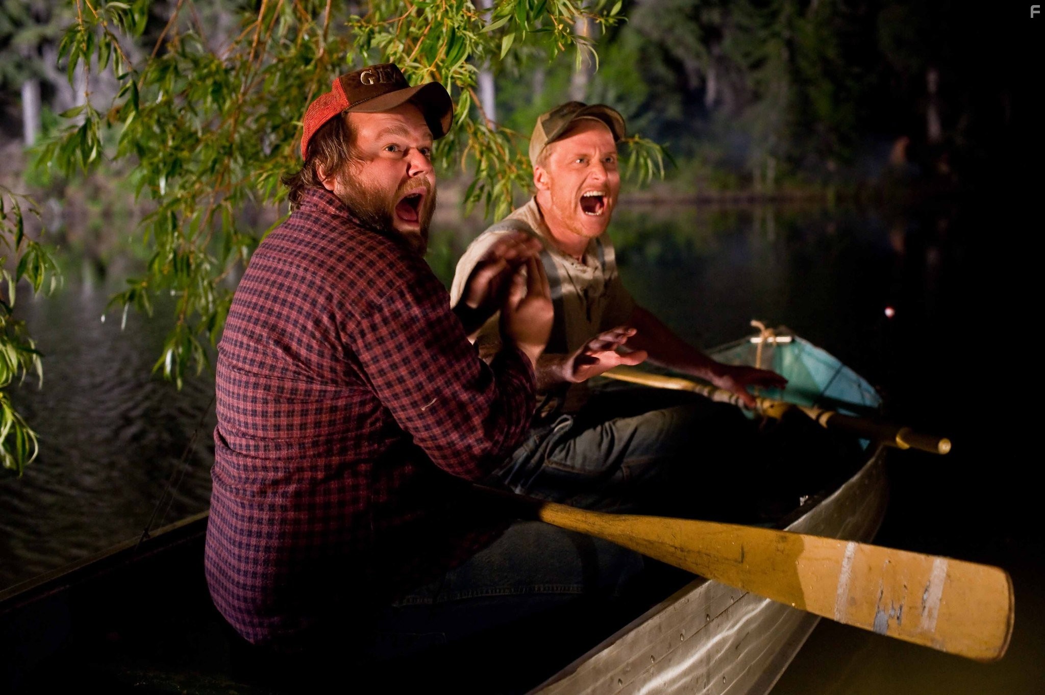 Tyler Labine and Alan Tudyk in Убойные каникулы (2010)