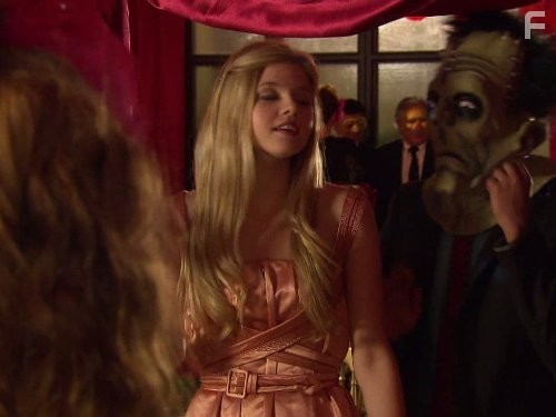 Обитель Анубиса (2011)