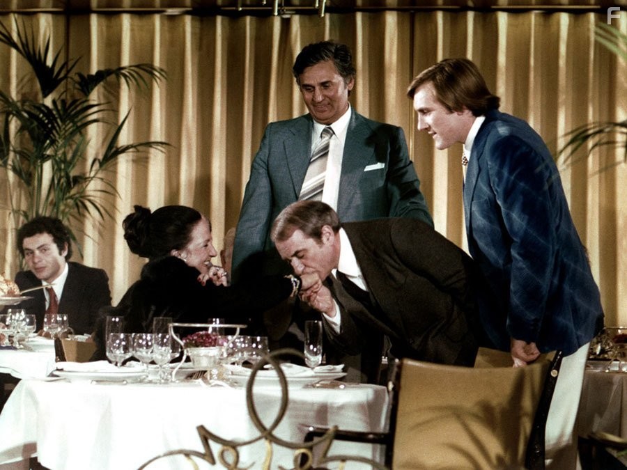 G?rard Depardieu, Jean Carmet, Roger Hanin, and Marthe Villalonga in Le sucre (1978)