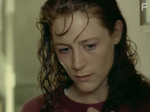 Geraldine Somerville in Метод Крекера (1993)