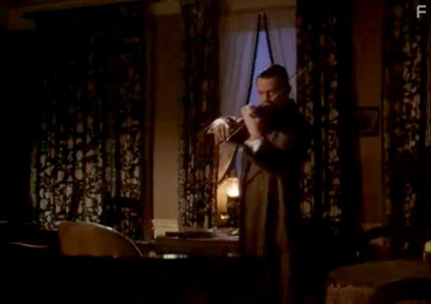 Jeremy Brett in Приключения Шерлока Холмса (1984)