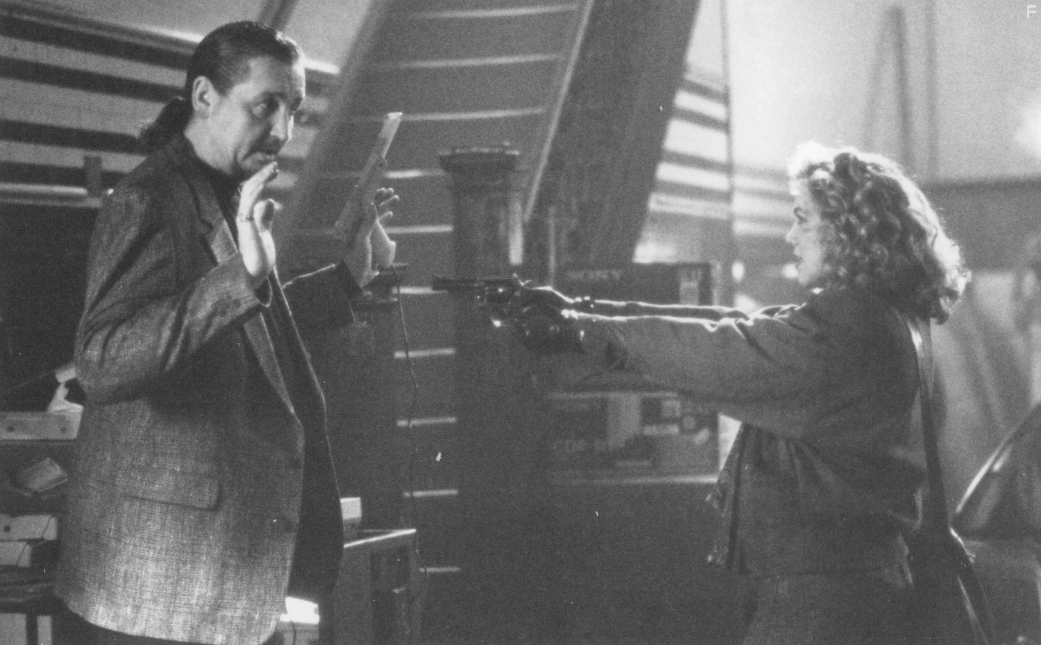 Kathleen Turner in Детектив Варшавски (1991)