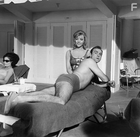 "Goldfinger" Sean Connery, Margaret Nolan 1964 UA **I.V.