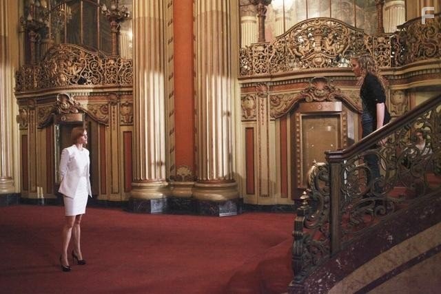 Skyler Samuels and Jolene Andersen in Девять жизней Хлои Кинг (2011)