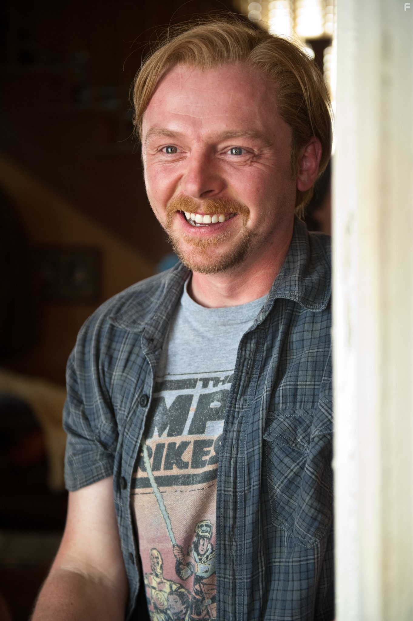 Simon Pegg in Пол: Секретный материальчик (2011)