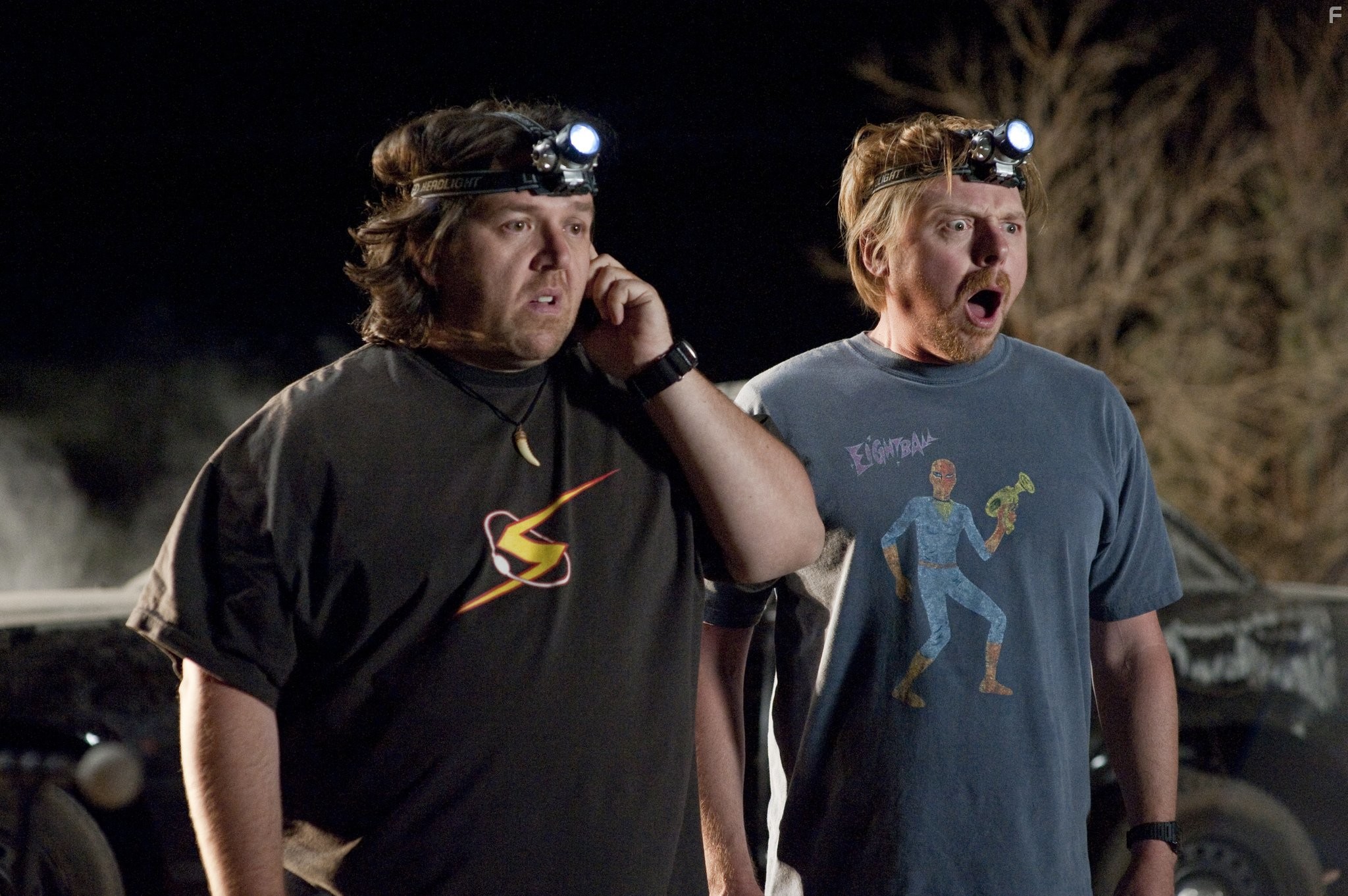 Nick Frost and Simon Pegg in Пол: Секретный материальчик (2011)