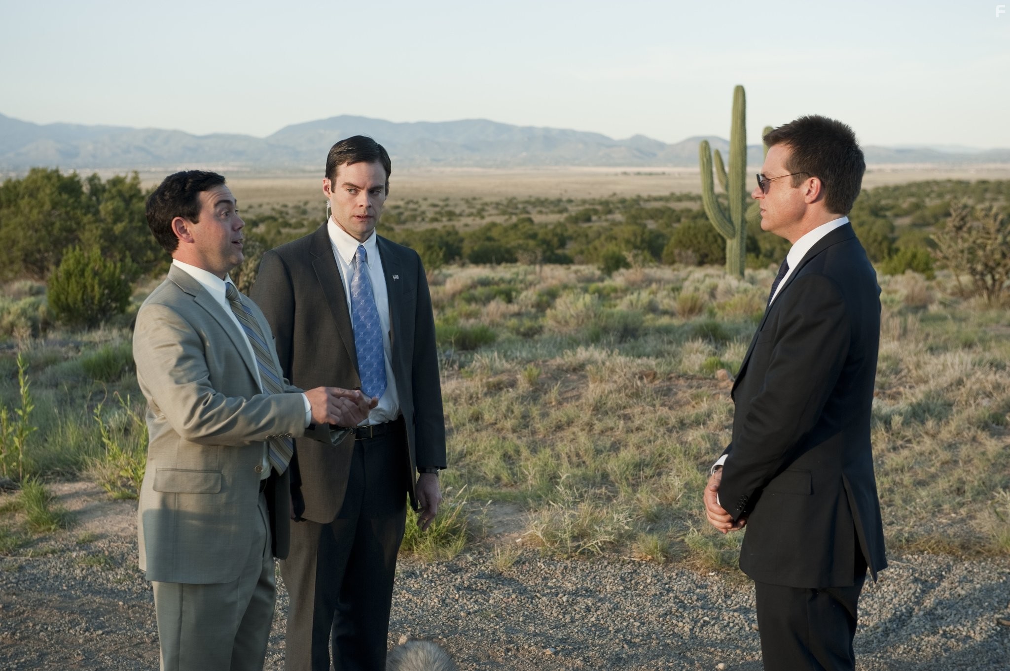 Jason Bateman, Bill Hader, and Joe Lo Truglio in Пол: Секретный материальчик (2011)
