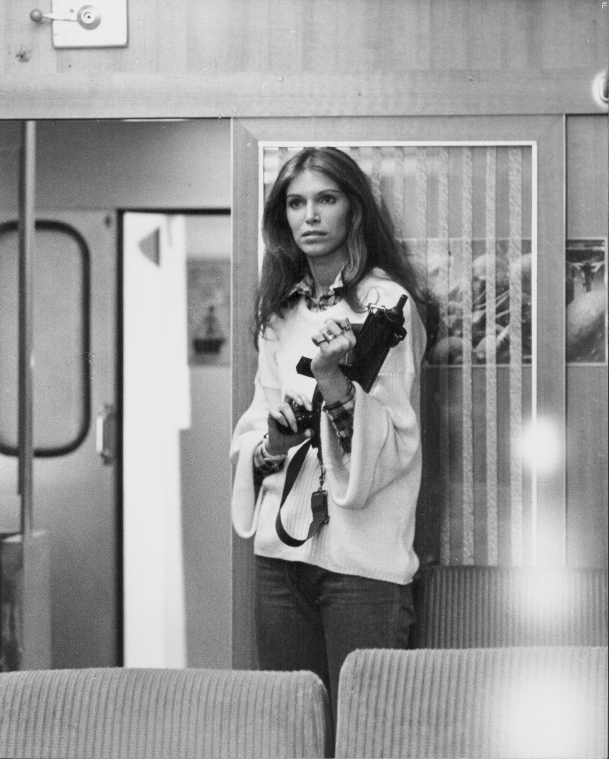 Ann Turkel in Перевал Кассандры (1976)