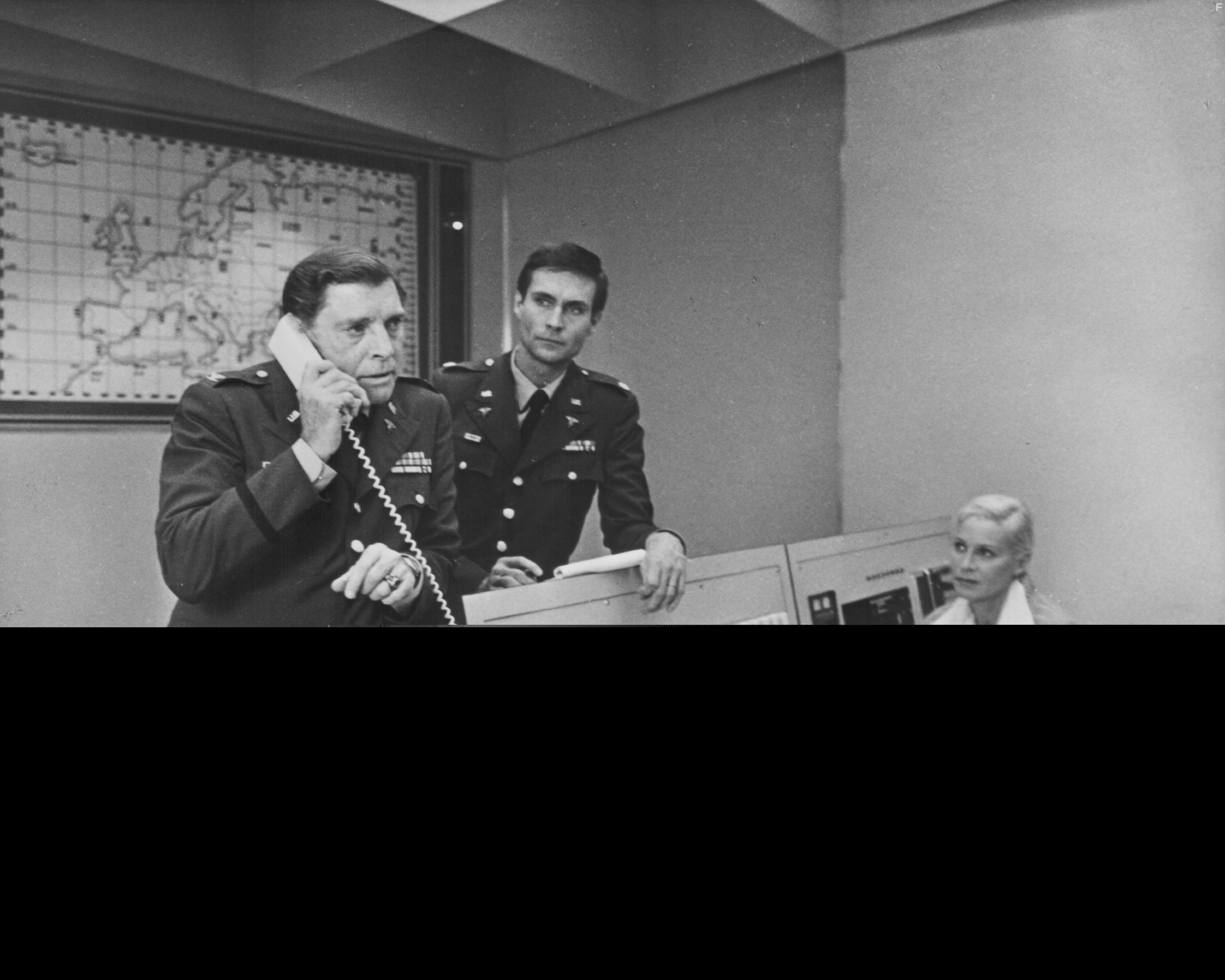 Burt Lancaster, John Phillip Law, and Ingrid Thulin in Перевал Кассандры (1976)